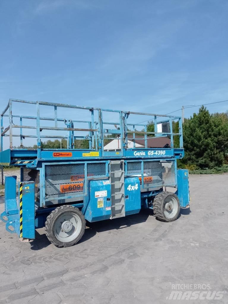 Genie GS 4390 Ножничные подъемники