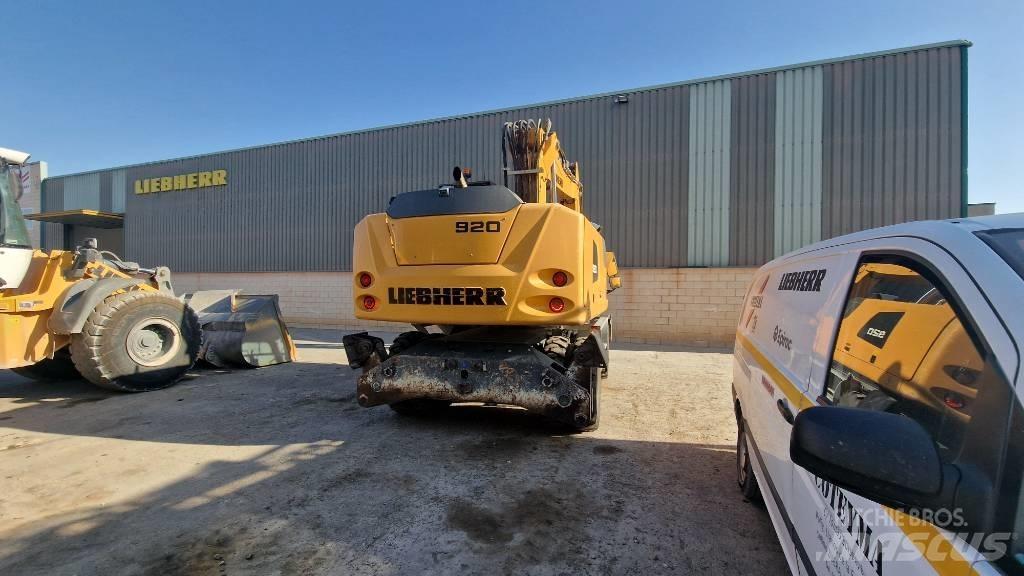 Liebherr A 920 Колёсные экскаваторы