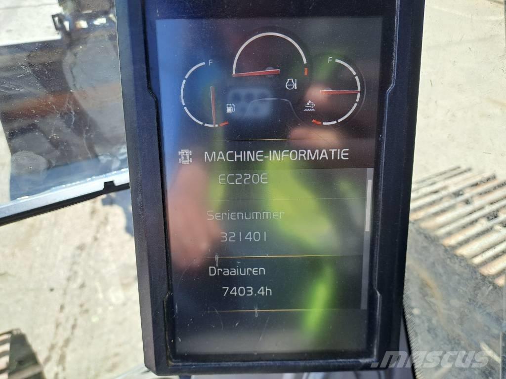 Volvo EC 220 EL Гусеничные экскаваторы