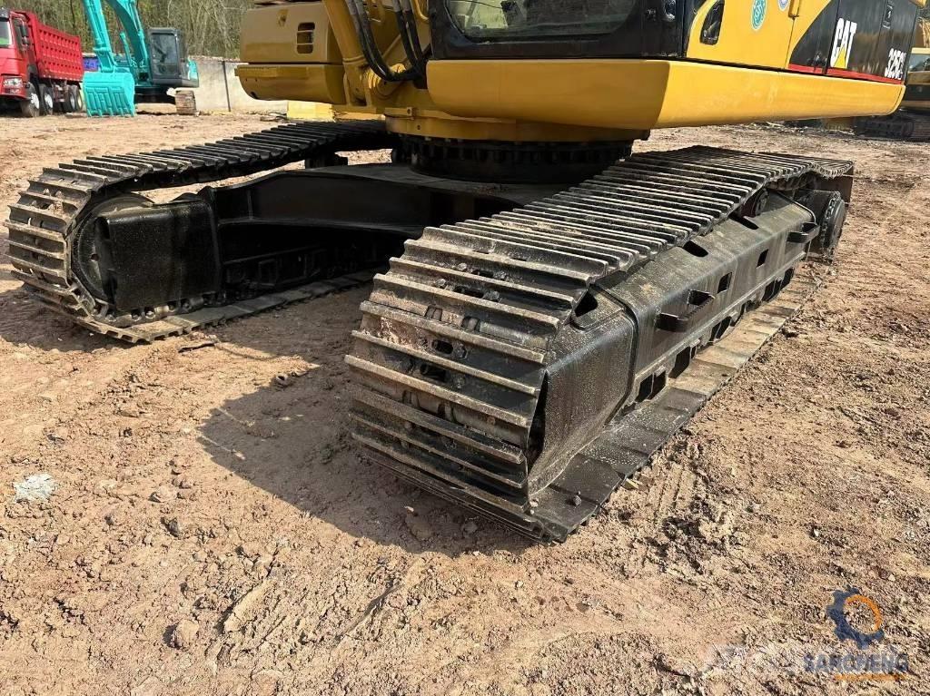 CAT 325CL Гусеничные экскаваторы