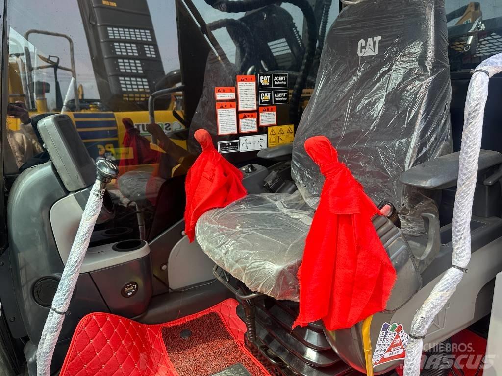 CAT 320 D Малые экскаваторы 7т-12т