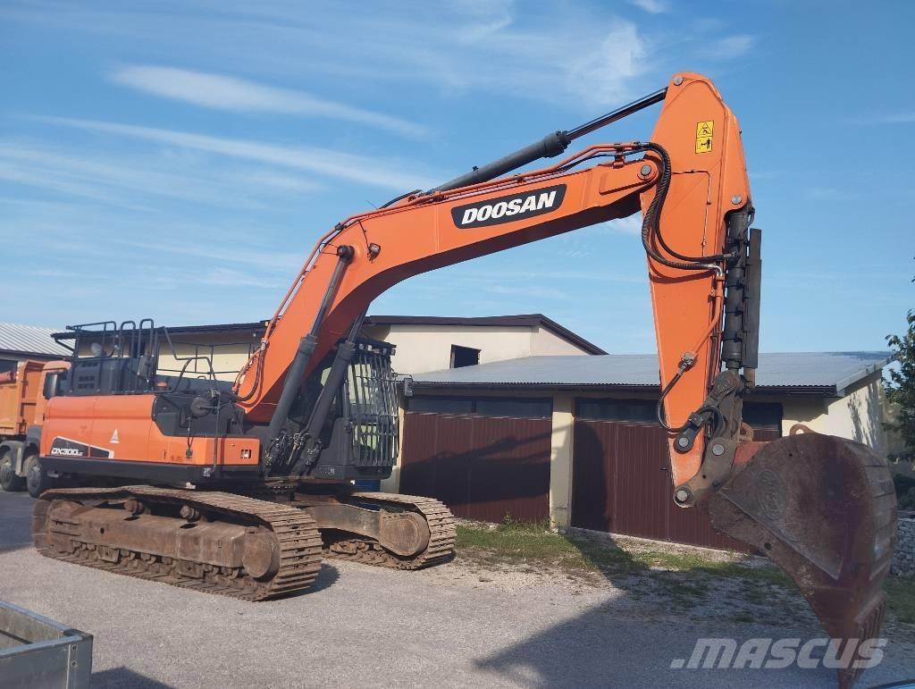 Doosan DX 300 LC Гусеничные экскаваторы