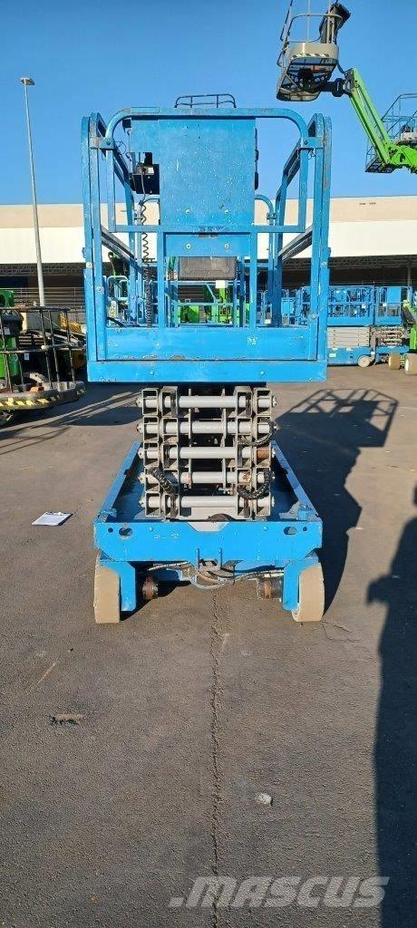 GENIE GS4047 Ножничные подъемники