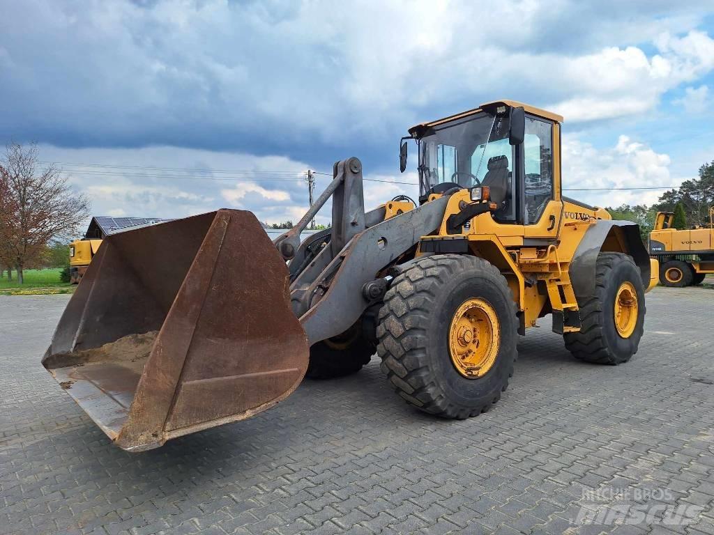 Volvo L 120 F Фронтальные погрузчики