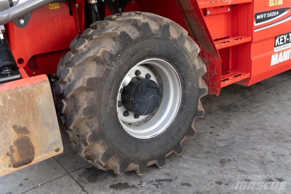 Manitou MRT 3050+ Телескопические погрузчики