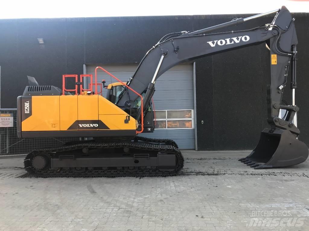 Volvo EC250E L Гусеничные экскаваторы