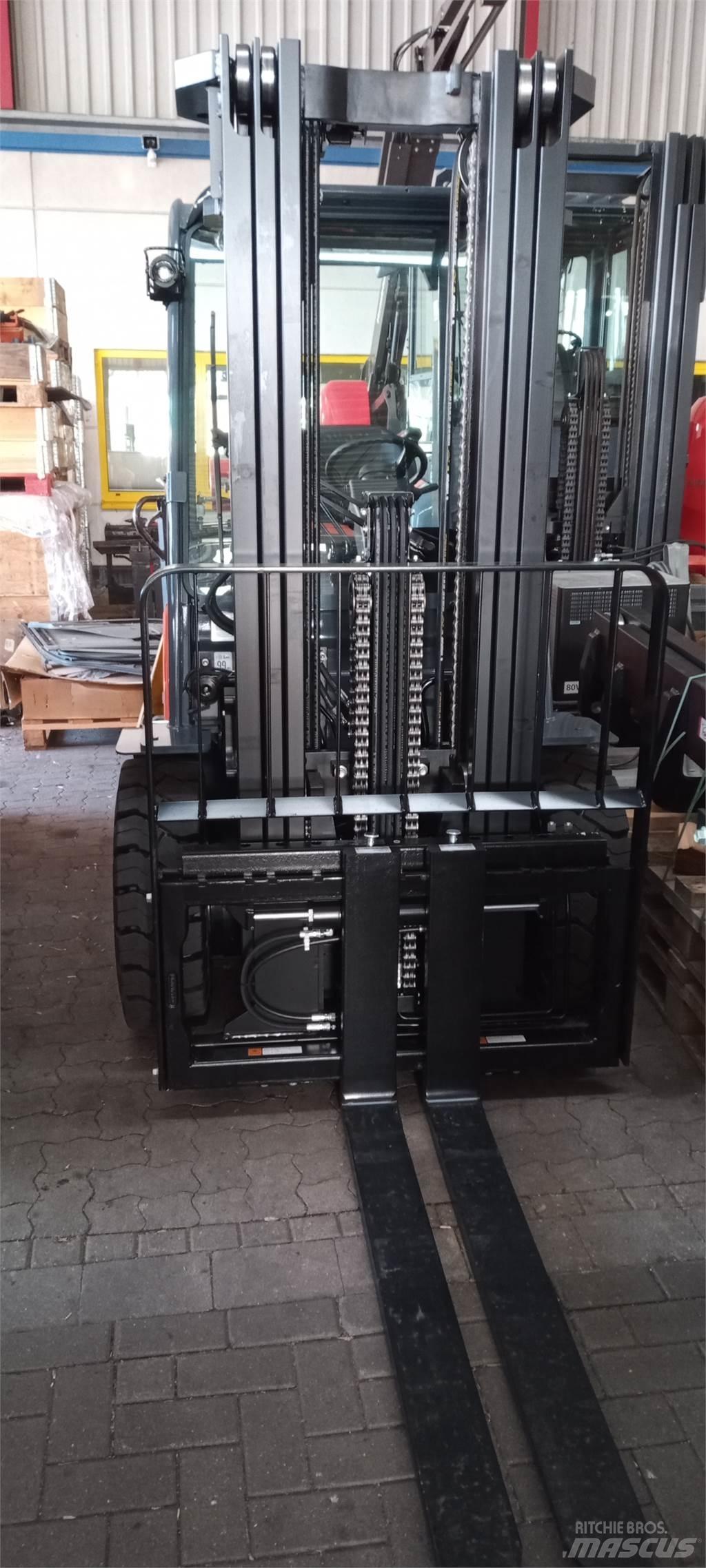 Toyota 02-8FGJF35 Газовые погрузчики
