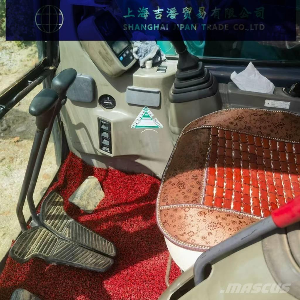 Kobelco SK 135 Гусеничные экскаваторы