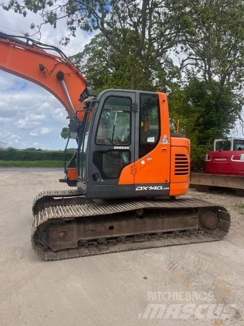 Doosan DX 140 LCR-5 Гусеничные экскаваторы