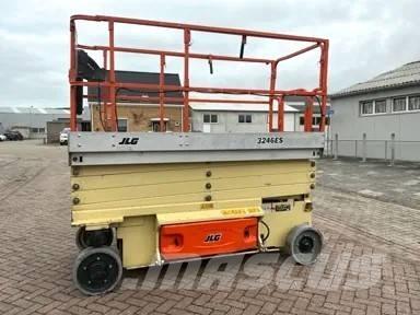 JLG 3246 ES Ножничные подъемники