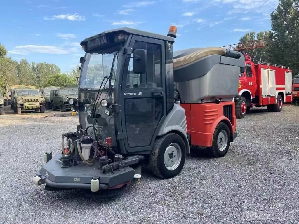 Hako Citymaster 1250 Вакуумные уборочные машины