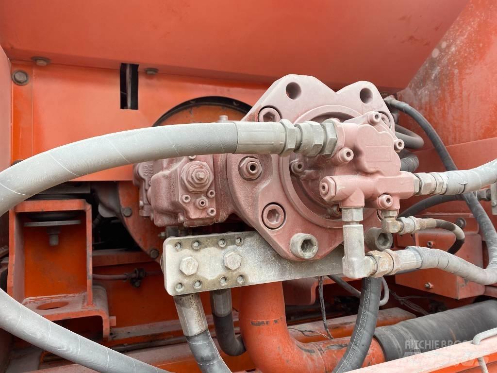 Doosan DH300-7 Гусеничные экскаваторы