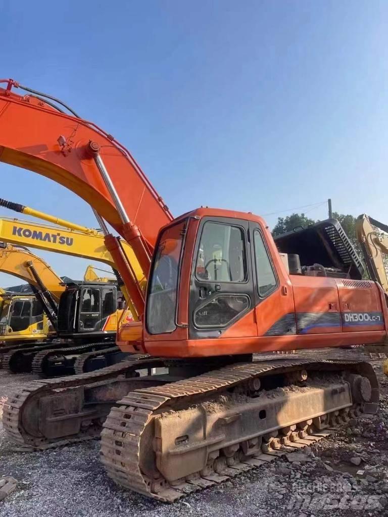 Doosan DH 300 LC-7 Гусеничные экскаваторы