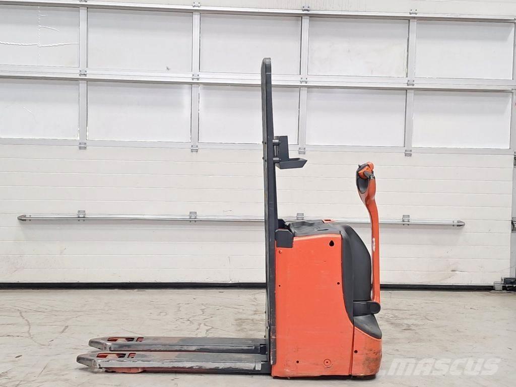 Linde T16L Ручные электрические тележки
