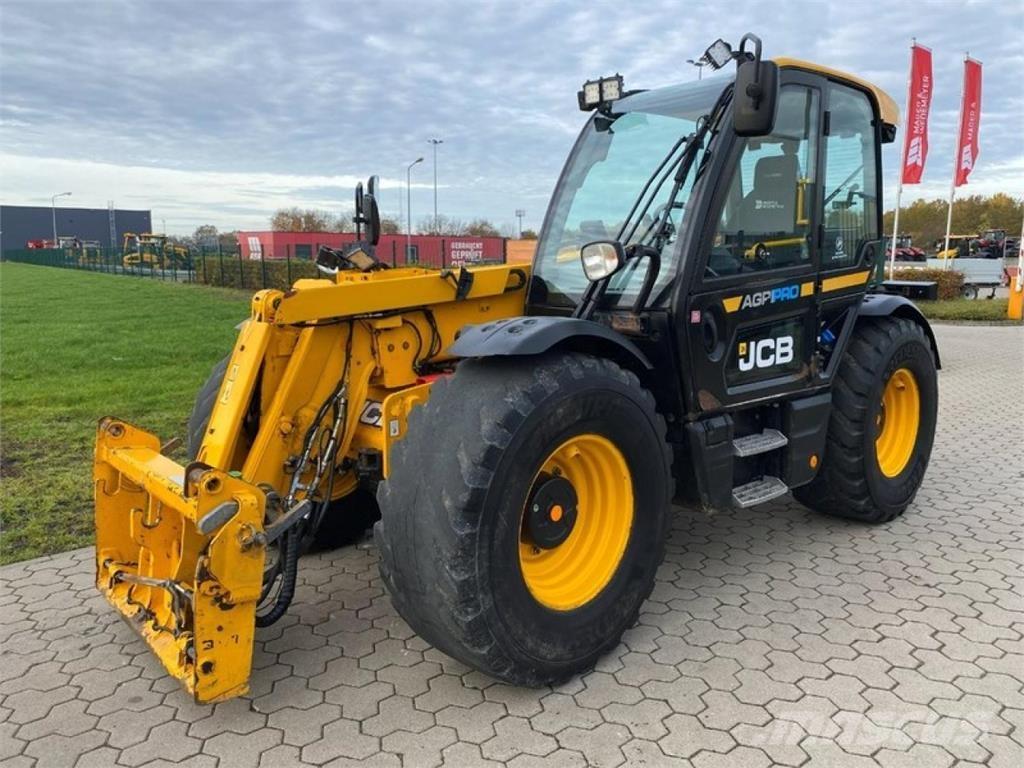 JCB 542-70 AGRIPRO Сельскохозяйственные телескопические погрузчики