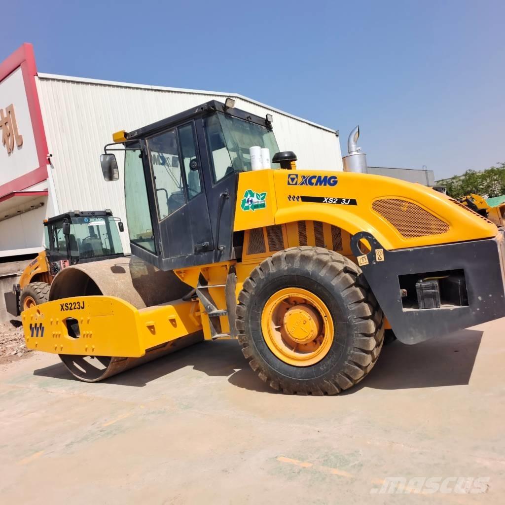 XCMG XS 223 J Грунтовые катки