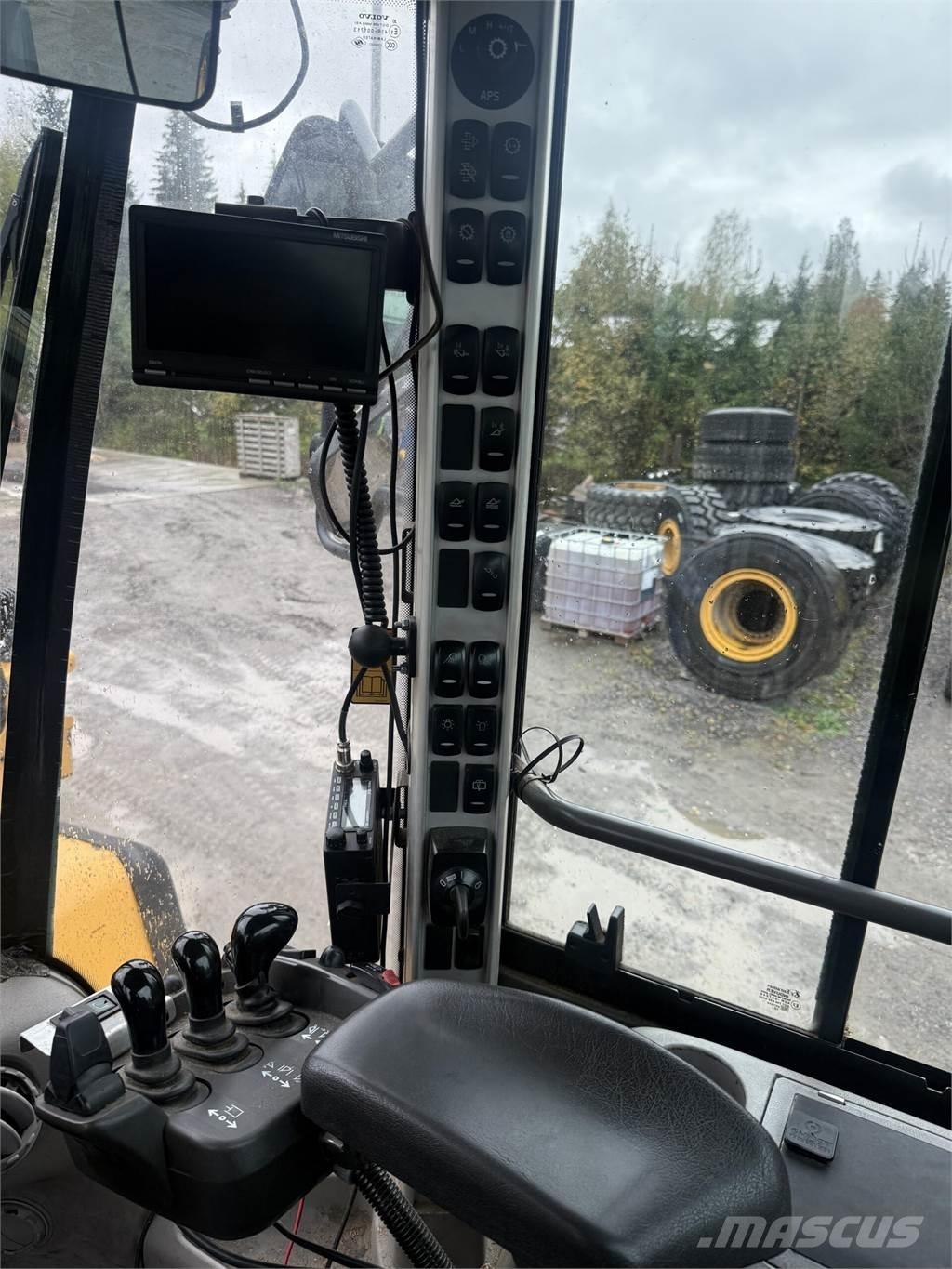 Volvo L180G Фронтальные погрузчики
