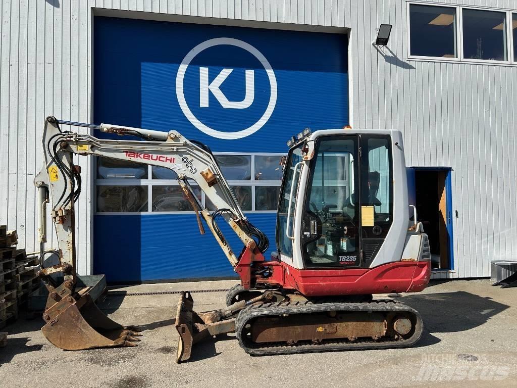 Takeuchi TB 235 Мини-экскаваторы