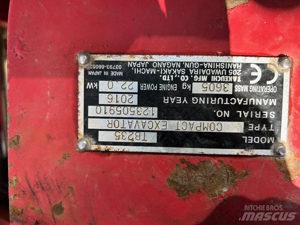 Takeuchi TB 235 Мини-экскаваторы
