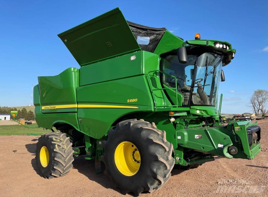 John Deere S 680 Зерноуборочные комбайны