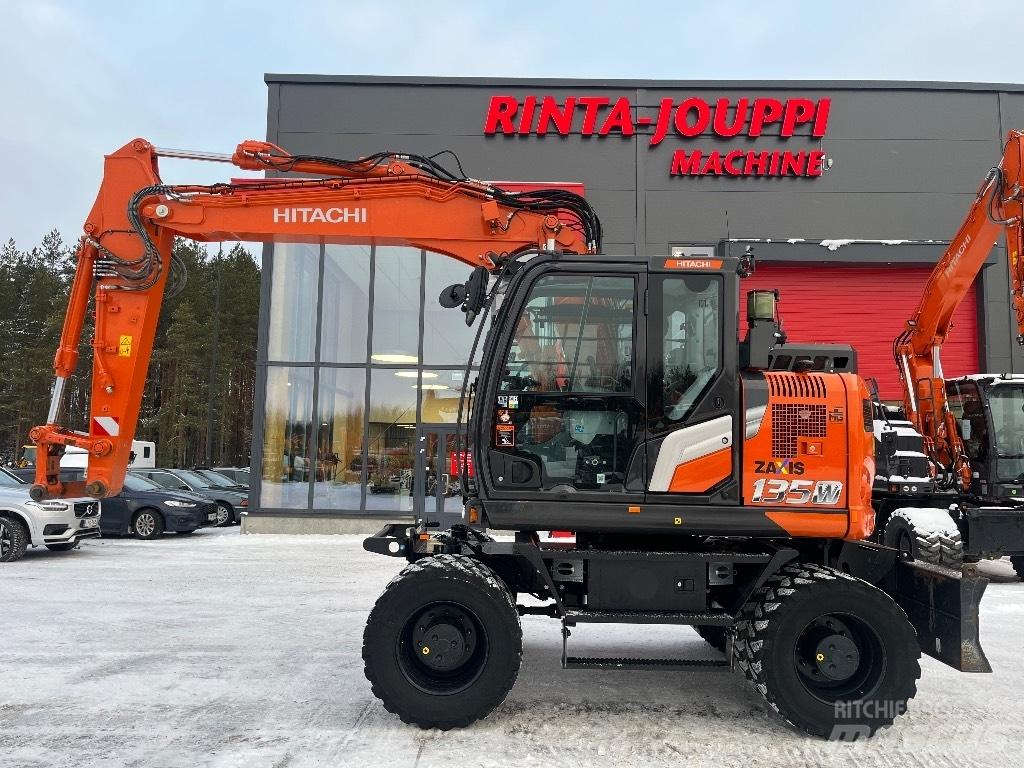 Hitachi ZX 135 W-7 Колёсные экскаваторы
