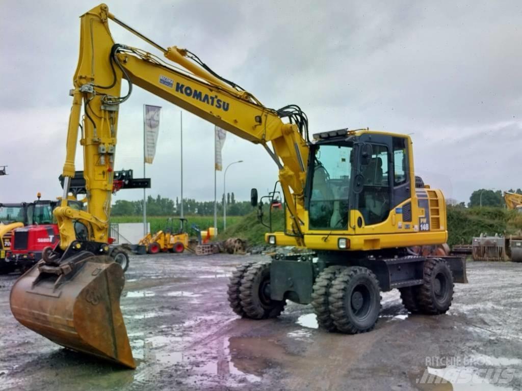 Komatsu PW148-8 Колёсные экскаваторы