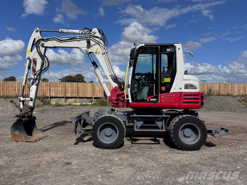 Takeuchi TB 295 W Колёсные экскаваторы
