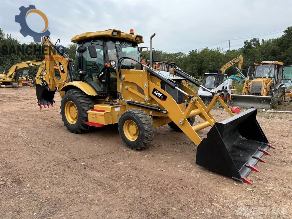 CAT 420 F Экскаваторы-погрузчики