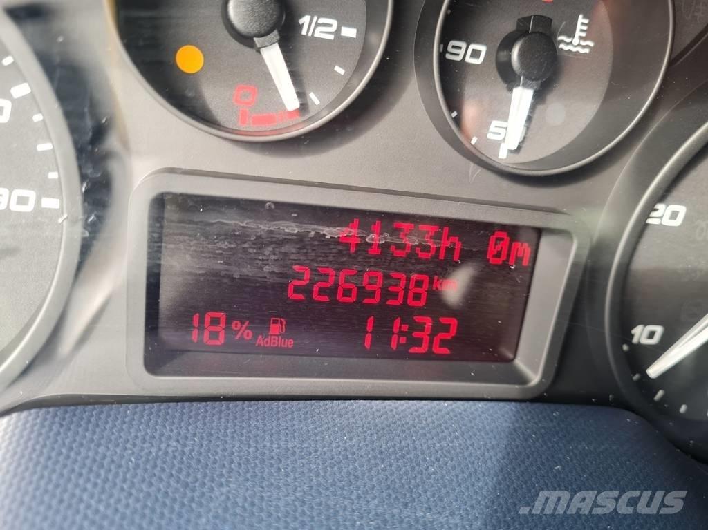 Iveco 70C 18 D brief Микроавтобусы