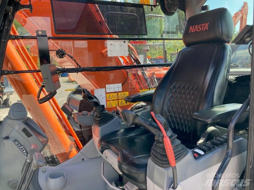 Hitachi ZX 210 LC-6 Гусеничные экскаваторы