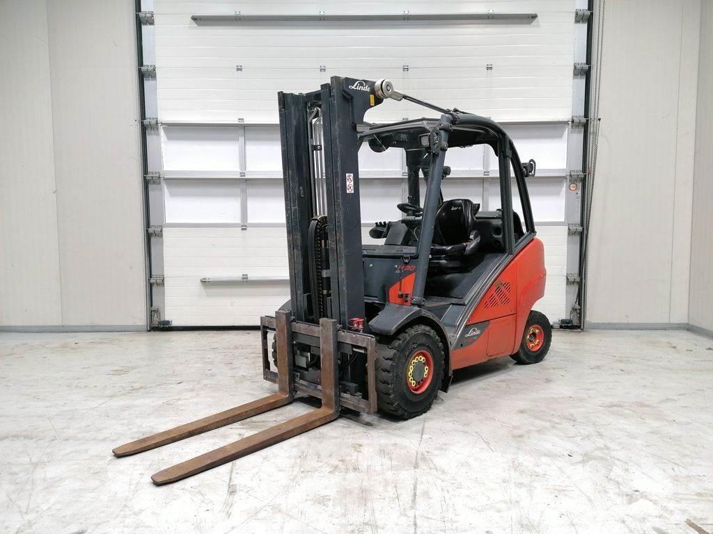 Linde H30T-02 Газовые погрузчики