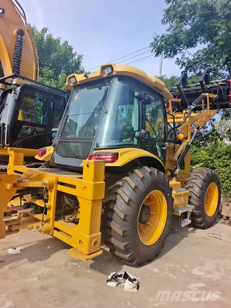 JCB 4 CX Экскаваторы-погрузчики