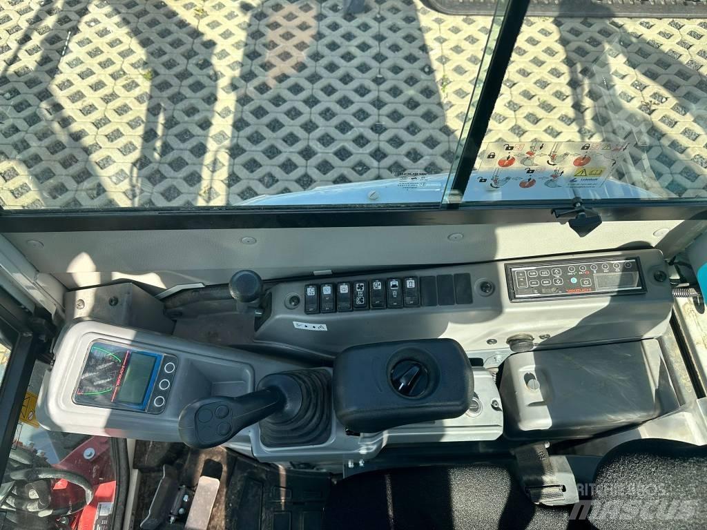 Takeuchi TB325R V1 Мини-экскаваторы