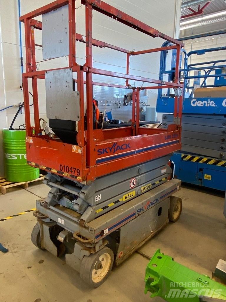 SkyJack SJ 3219 Ножничные подъемники