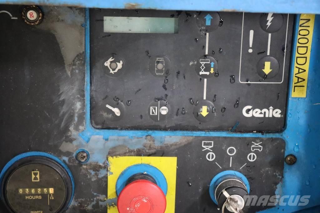 Genie GS2668RT Ножничные подъемники