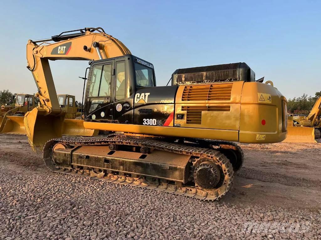 CAT 330D2L Гусеничные экскаваторы
