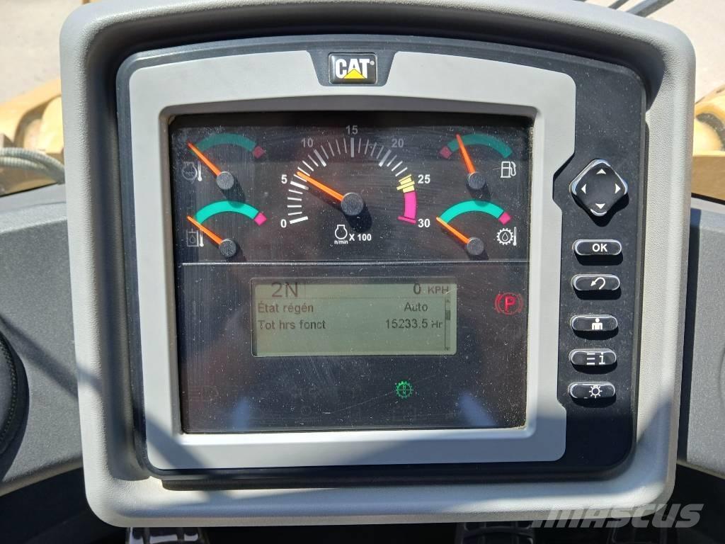 CAT 972 K Фронтальные погрузчики