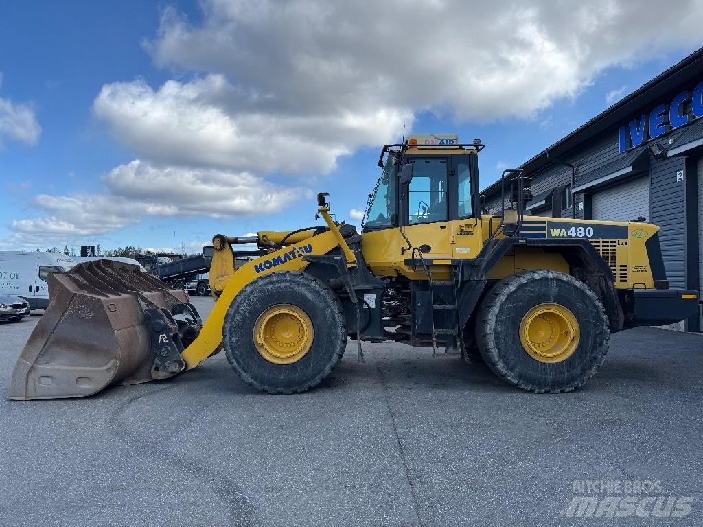 Komatsu WA 480 Фронтальные погрузчики