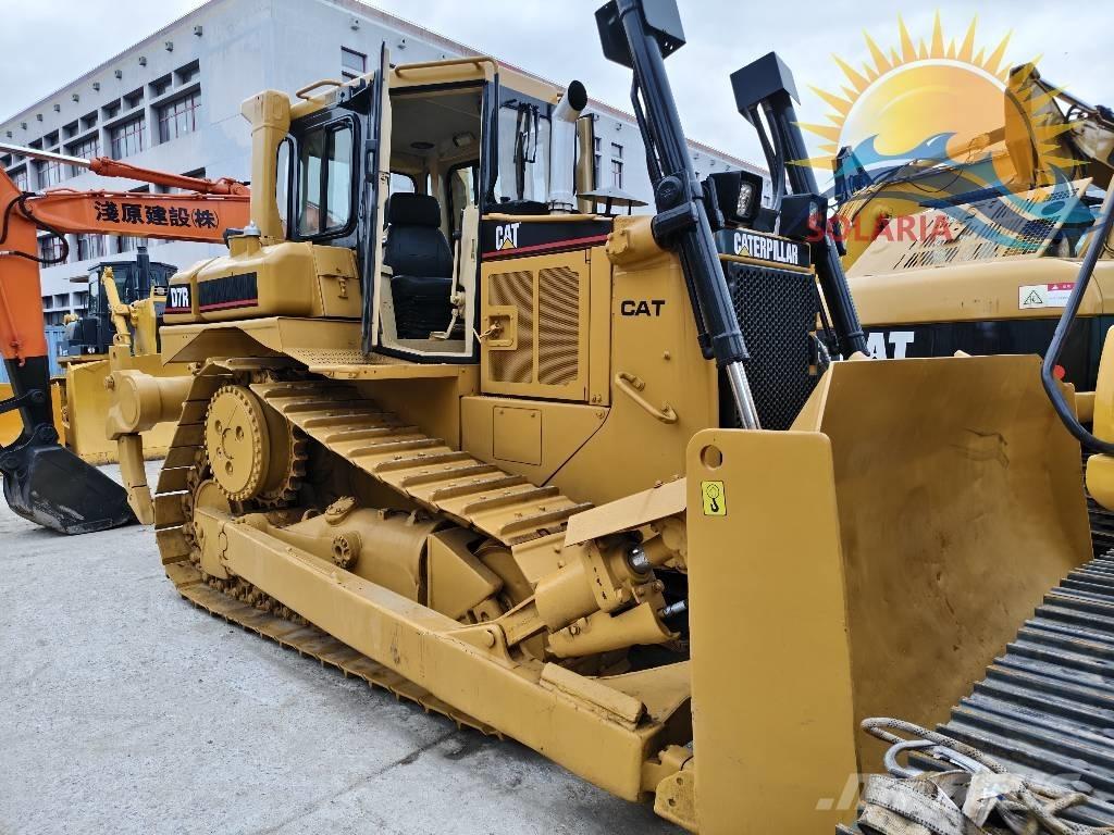 CAT D 7 R Гусеничные бульдозеры