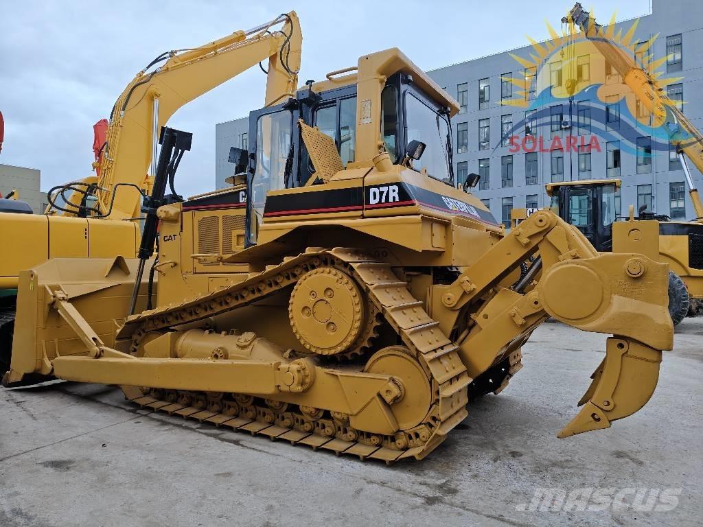 CAT D 7 R Гусеничные бульдозеры