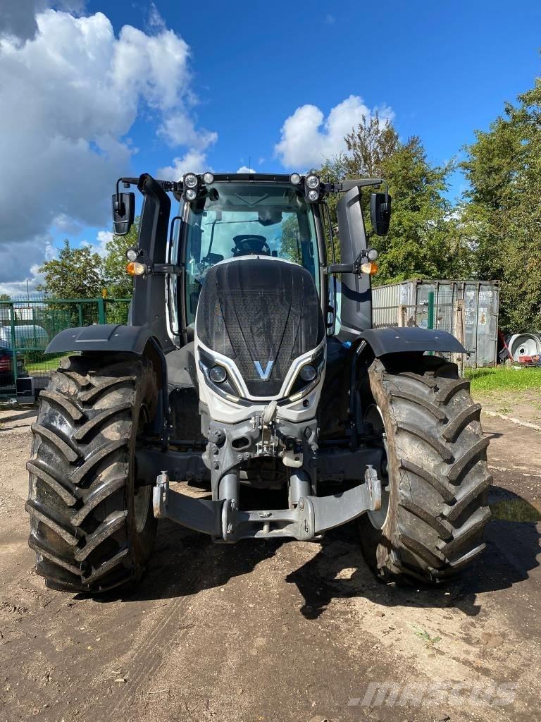 Valtra T 235 Трактора