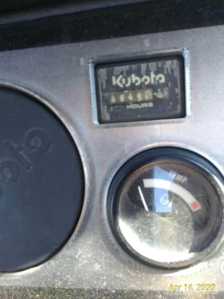 Kubota RTV 900 Коммунальные машины
