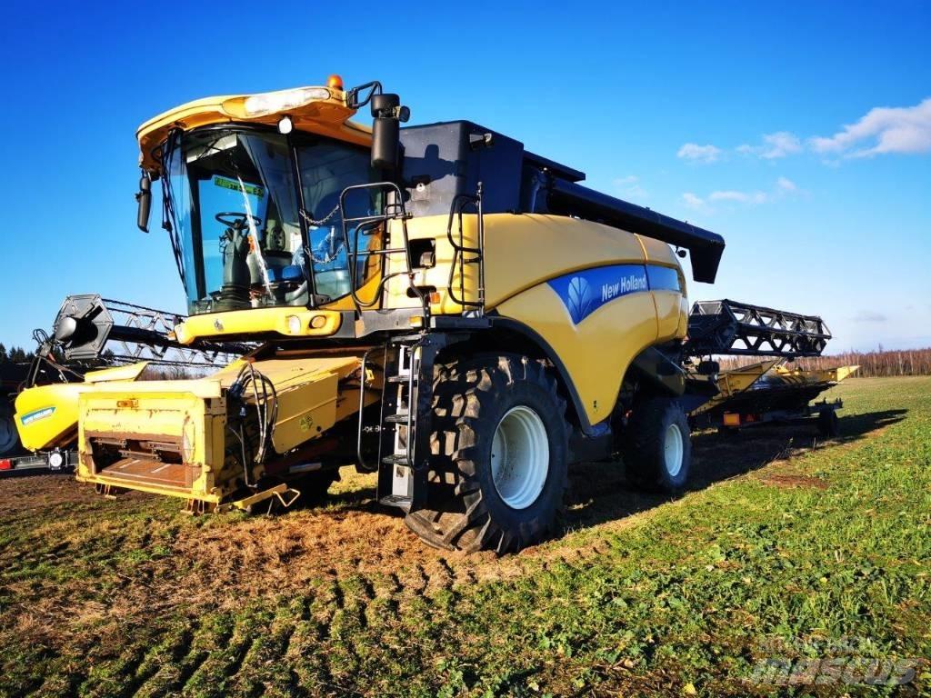 New Holland CX 8080 Зерноуборочные комбайны