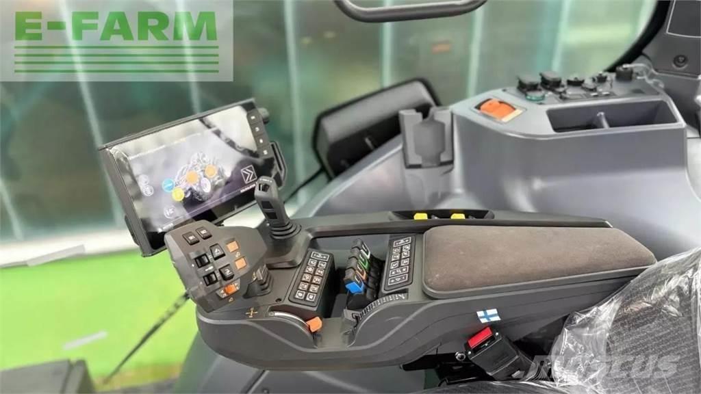 Valtra q 285 Трактора