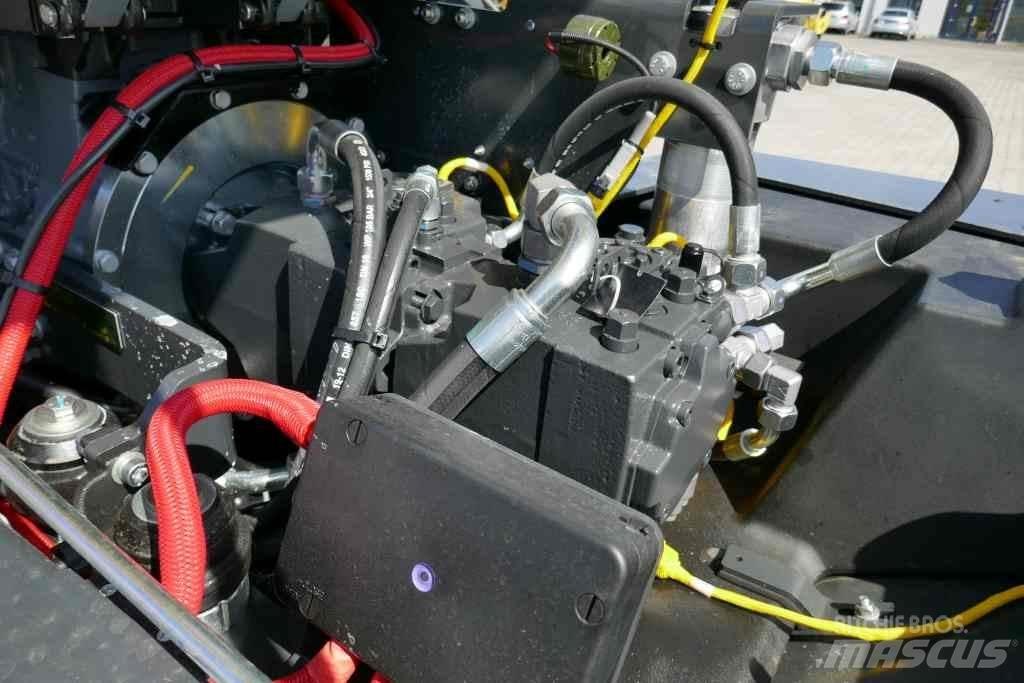 Bomag BW 213 D-5 Уплотнители грунта