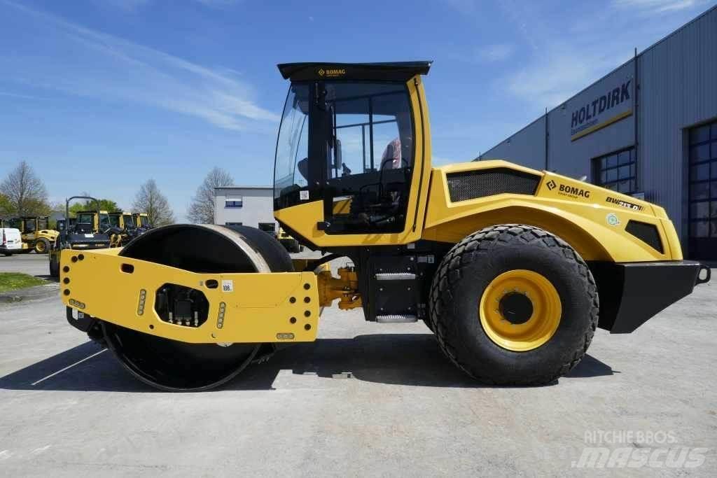 Bomag BW 213 D-5 Уплотнители грунта