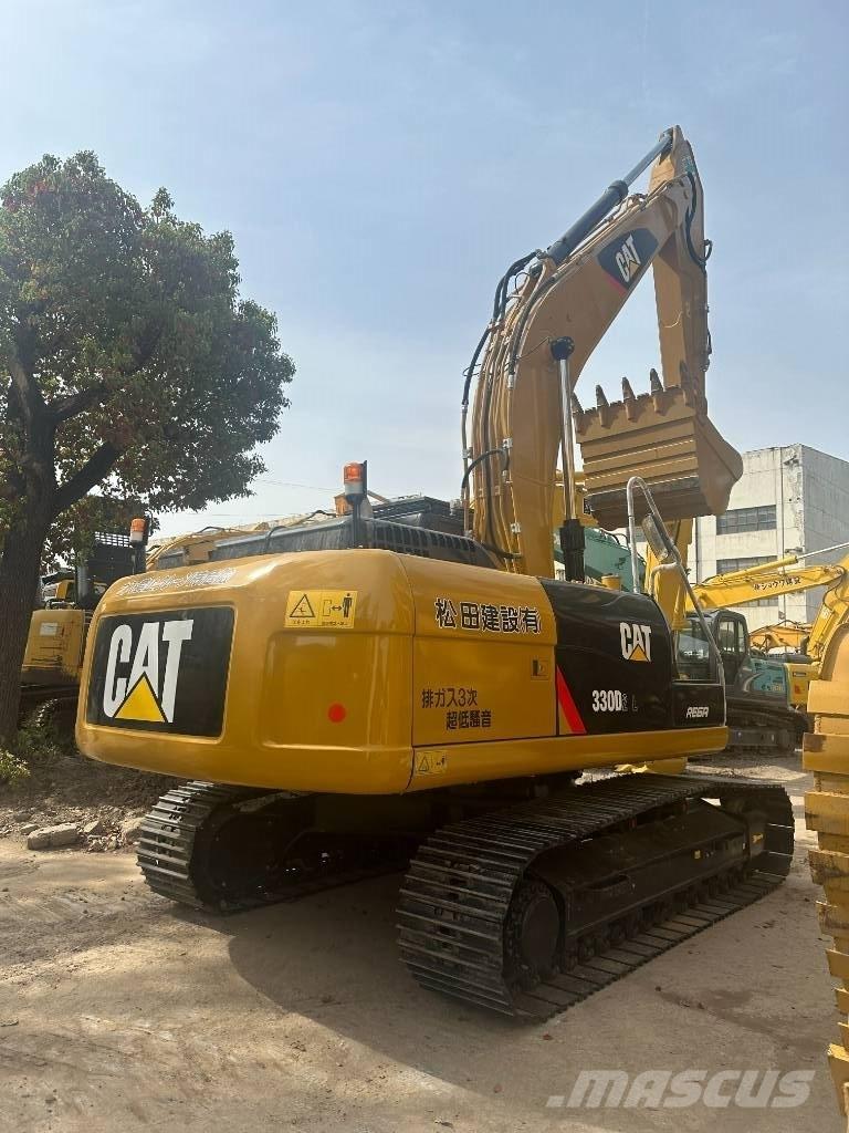 CAT CAT330 Малые экскаваторы 7т-12т
