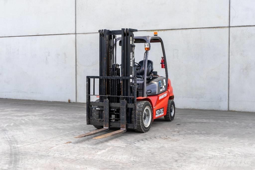 Manitou MI 30 D Дизельные погрузчики