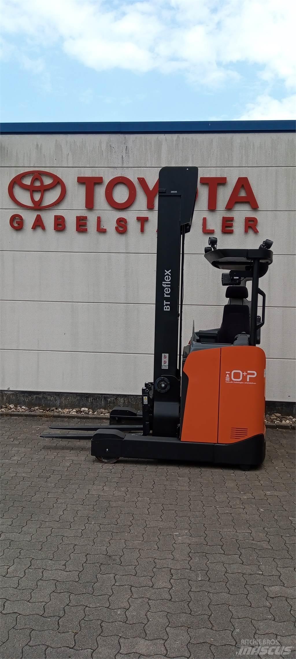 Toyota RRE 160H Ричтраки