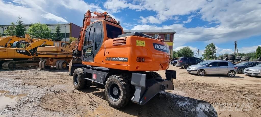 Doosan DX 160 W Колёсные экскаваторы